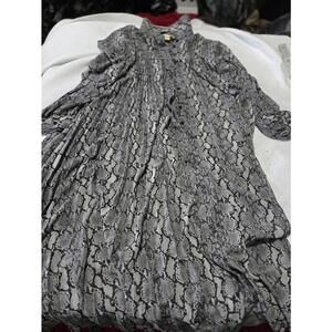 Michael Kors LG Gray Snake Print Long Sleeve Dress button up